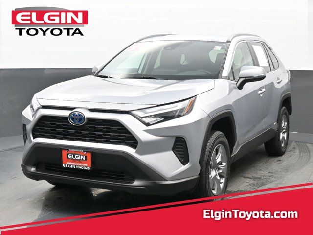 2022 Toyota RAV4 Hybrid XLE