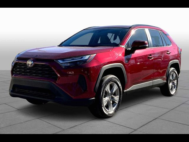 2022 Toyota RAV4 Hybrid XLE