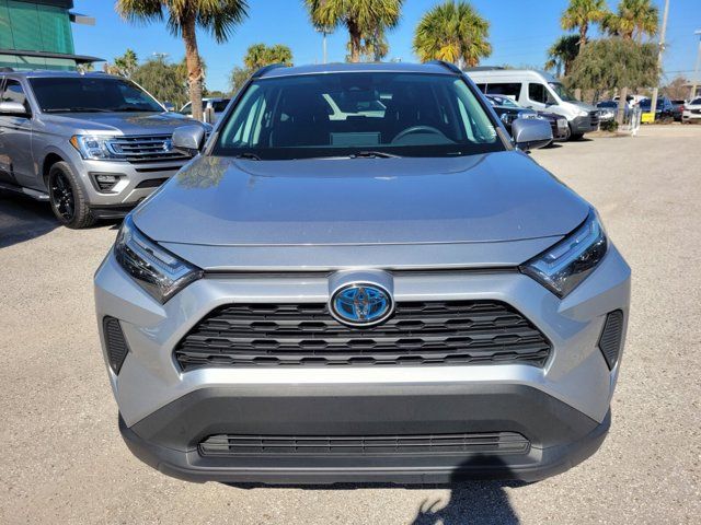 2022 Toyota RAV4 Hybrid XLE