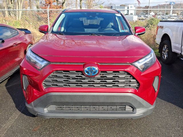 2022 Toyota RAV4 Hybrid XLE