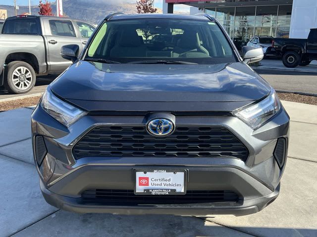 2022 Toyota RAV4 Hybrid XLE