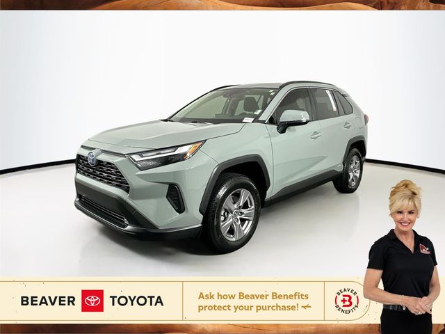 2022 Toyota RAV4 Hybrid XLE