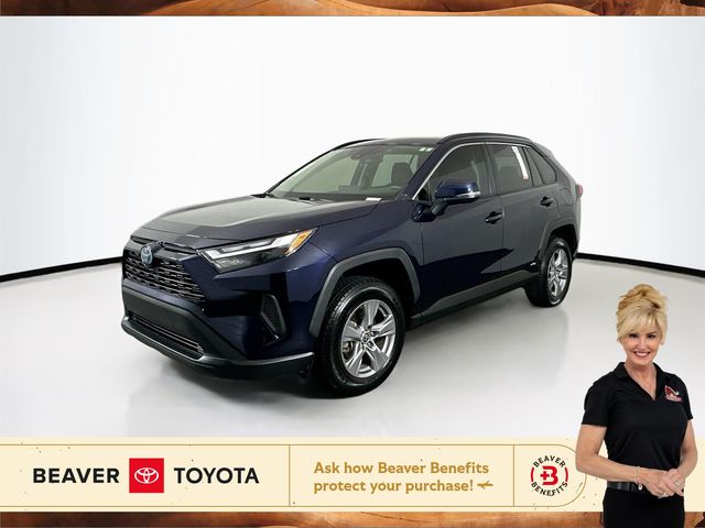 2022 Toyota RAV4 Hybrid XLE