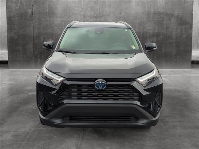 2022 Toyota RAV4 Hybrid XLE