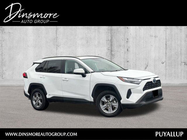 2022 Toyota RAV4 Hybrid XLE