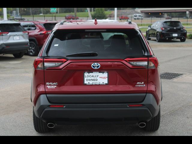 2022 Toyota RAV4 Hybrid XLE Premium