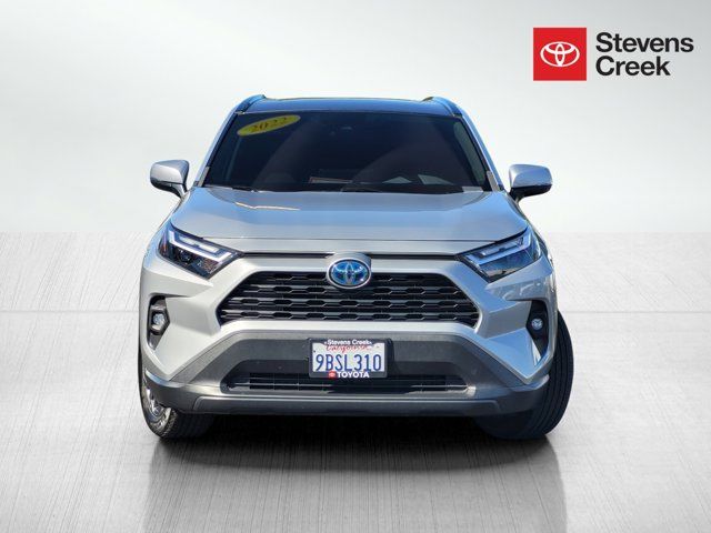 2022 Toyota RAV4 Hybrid XLE Premium