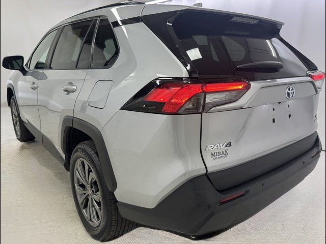 2022 Toyota RAV4 Hybrid XLE Premium