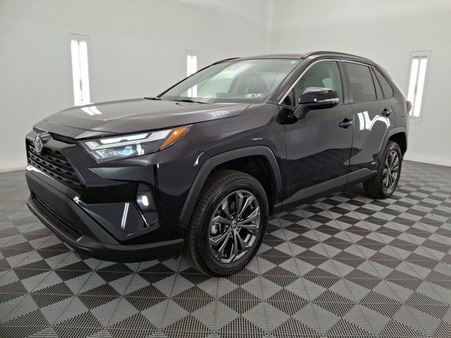 2022 Toyota RAV4 Hybrid XLE Premium