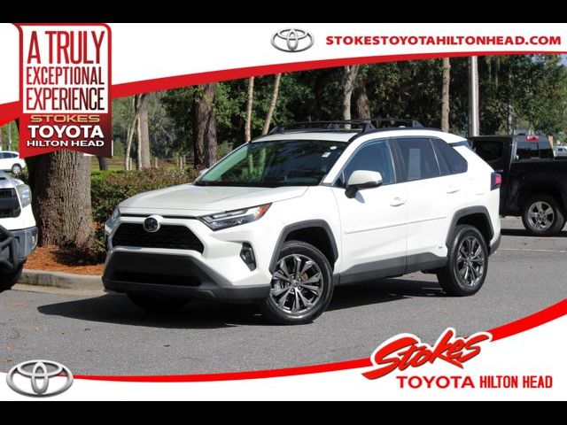 2022 Toyota RAV4 Hybrid XLE Premium