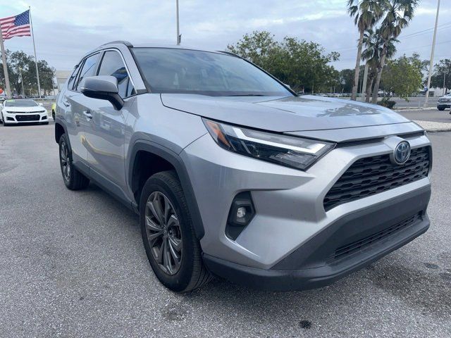 2022 Toyota RAV4 Hybrid XLE Premium