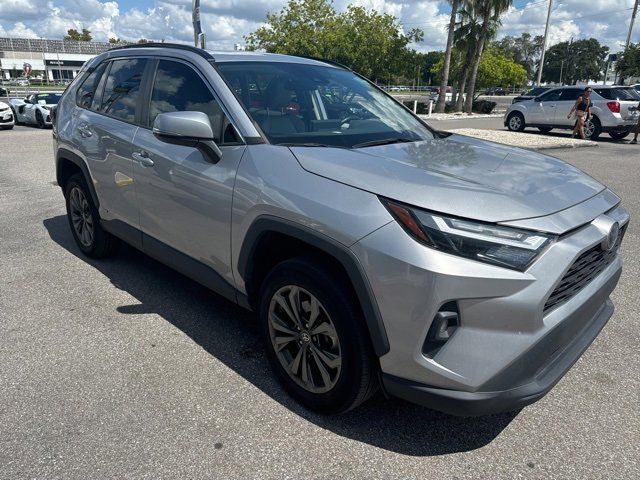 2022 Toyota RAV4 Hybrid XLE Premium