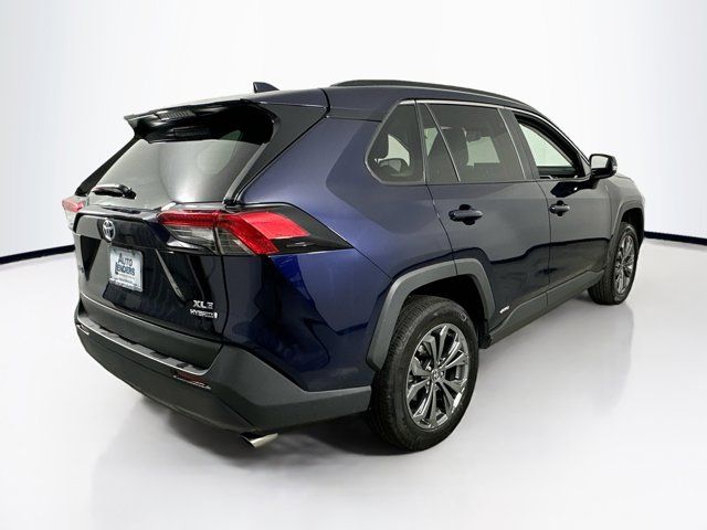 2022 Toyota RAV4 Hybrid XLE Premium