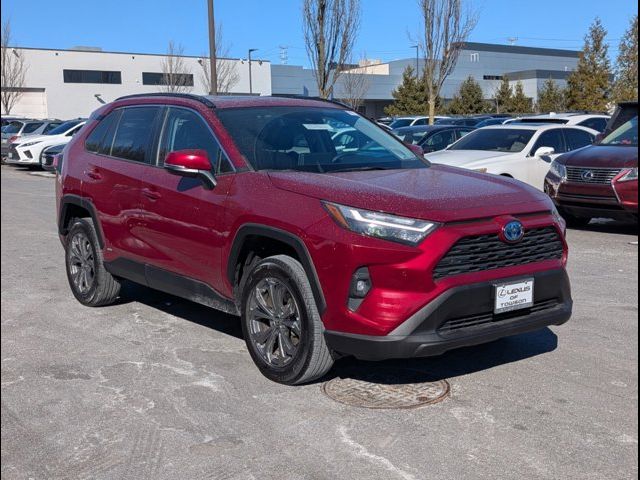 2022 Toyota RAV4 Hybrid XLE Premium