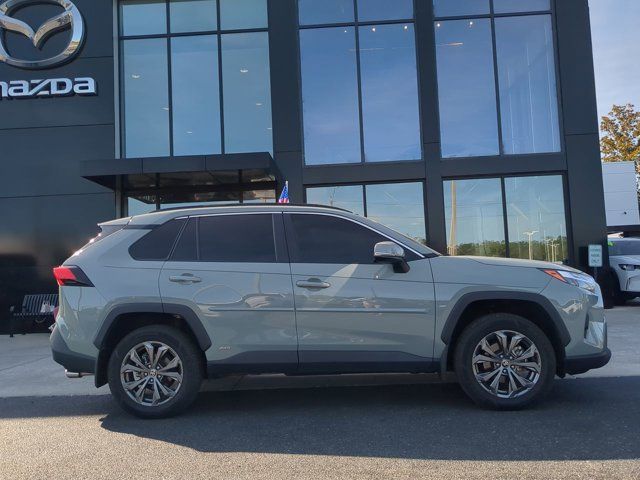 2022 Toyota RAV4 Hybrid XLE Premium