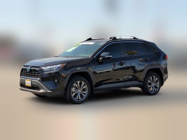 2022 Toyota RAV4 Hybrid XLE Premium