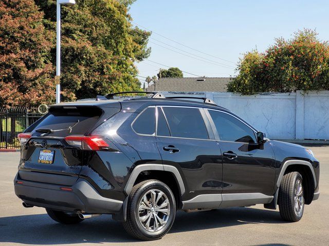 2022 Toyota RAV4 Hybrid XLE Premium