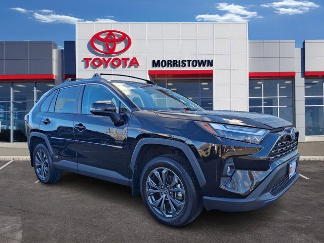 2022 Toyota RAV4 Hybrid XLE Premium