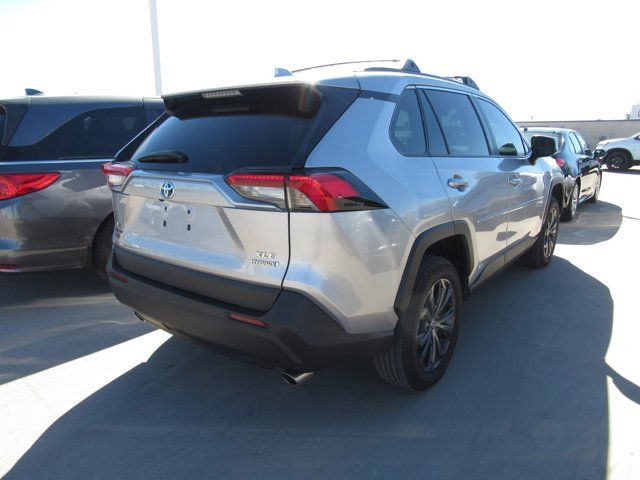 2022 Toyota RAV4 Hybrid XLE Premium