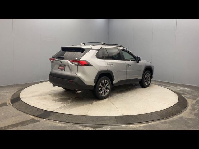 2022 Toyota RAV4 Hybrid XLE Premium