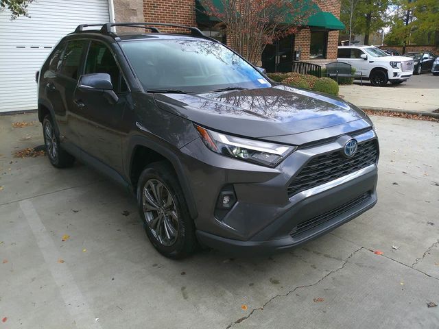 2022 Toyota RAV4 Hybrid XLE Premium