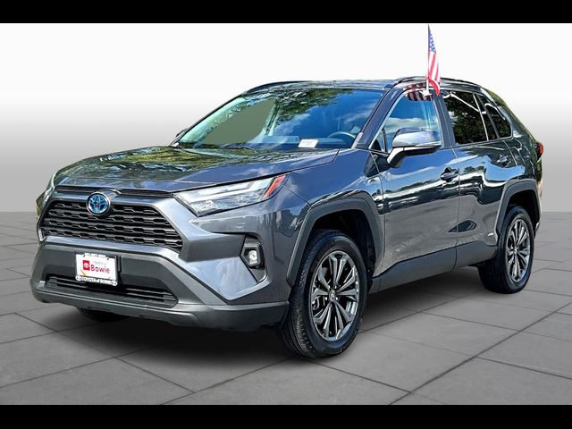 2022 Toyota RAV4 Hybrid XLE Premium