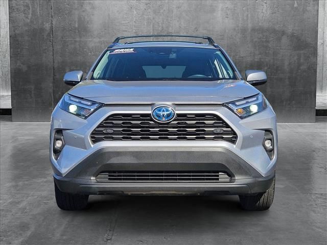 2022 Toyota RAV4 Hybrid XLE Premium