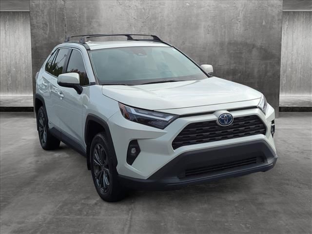 2022 Toyota RAV4 Hybrid XLE Premium