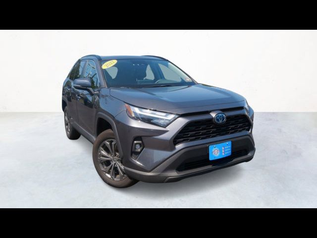 2022 Toyota RAV4 Hybrid XLE Premium