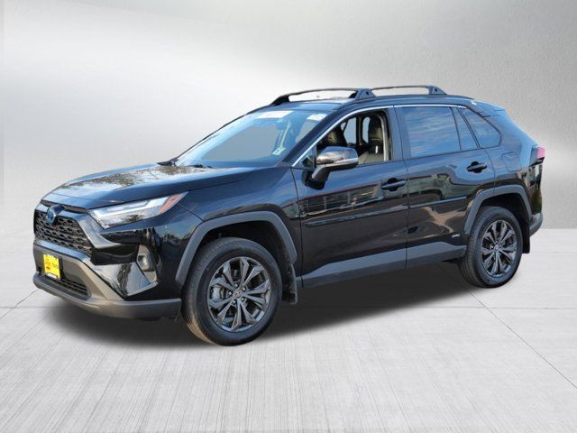 2022 Toyota RAV4 Hybrid XLE Premium