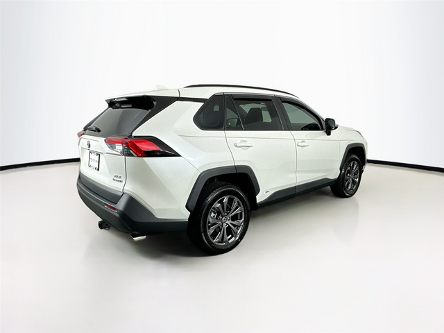 2022 Toyota RAV4 Hybrid XLE Premium