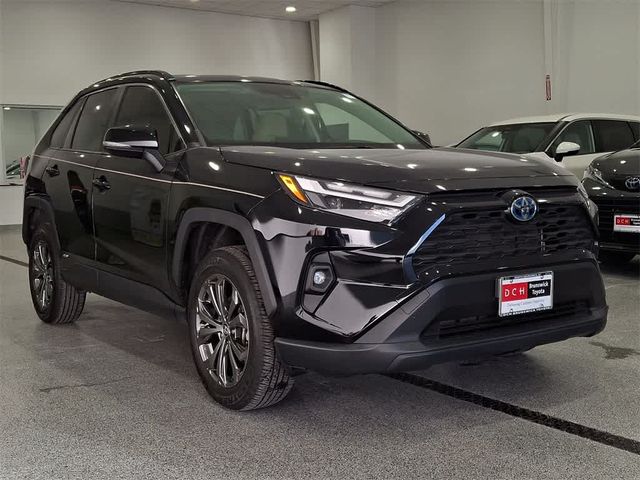 2022 Toyota RAV4 Hybrid XLE Premium