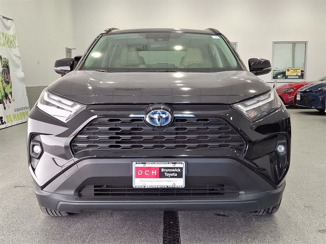 2022 Toyota RAV4 Hybrid XLE Premium