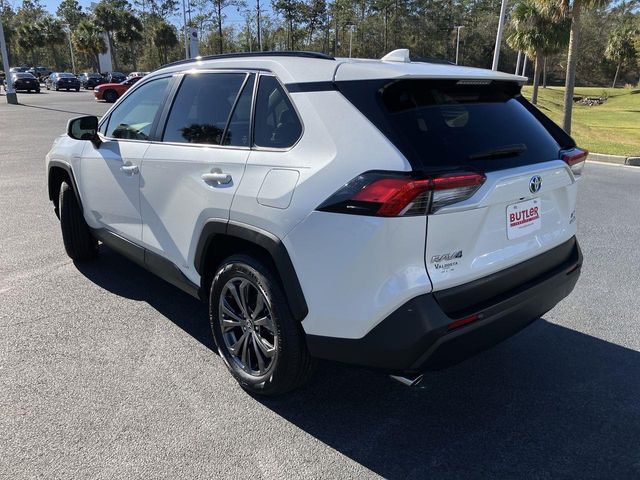 2022 Toyota RAV4 Hybrid XLE Premium