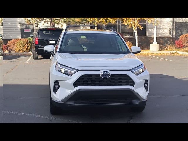 2022 Toyota RAV4 Hybrid XLE Premium