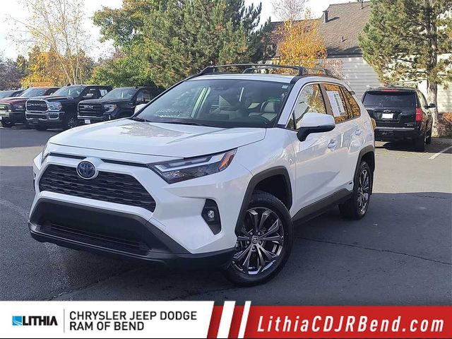 2022 Toyota RAV4 Hybrid XLE Premium