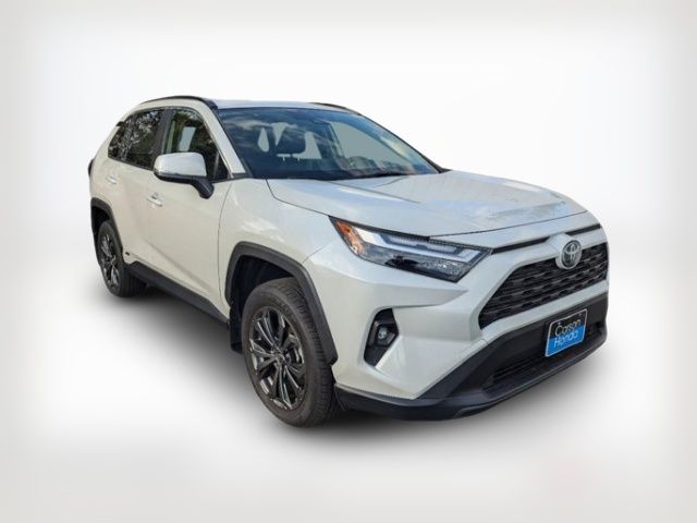 2022 Toyota RAV4 Hybrid XLE Premium