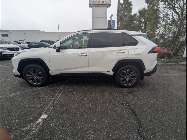 2022 Toyota RAV4 Hybrid XLE Premium