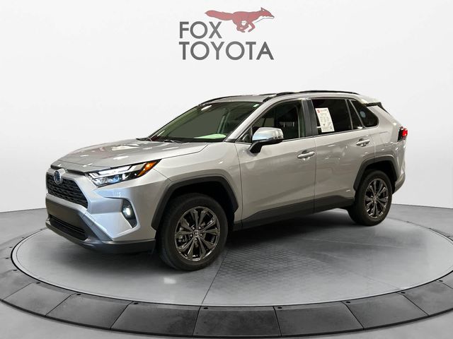 2022 Toyota RAV4 Hybrid XLE Premium