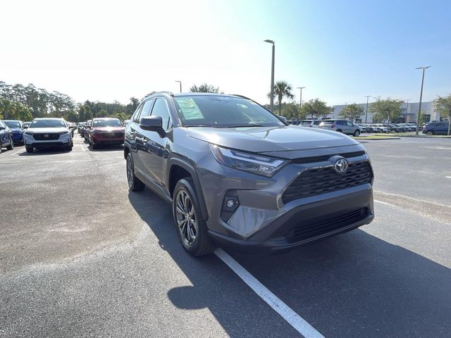 2022 Toyota RAV4 Hybrid XLE Premium