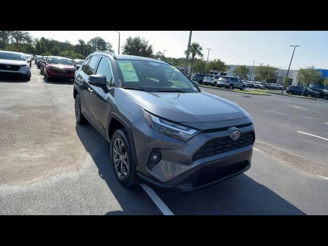 2022 Toyota RAV4 Hybrid XLE Premium