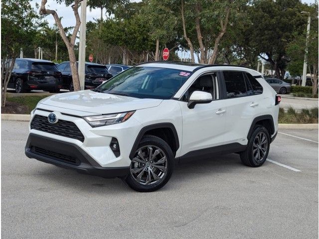 2022 Toyota RAV4 Hybrid XLE Premium