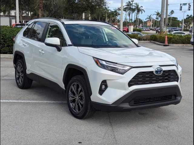 2022 Toyota RAV4 Hybrid XLE Premium