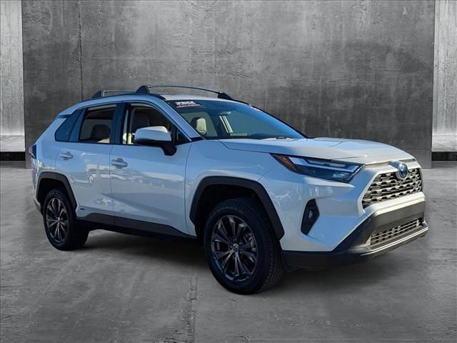 2022 Toyota RAV4 Hybrid XLE Premium