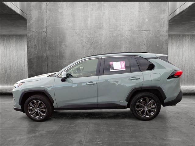 2022 Toyota RAV4 Hybrid XLE Premium