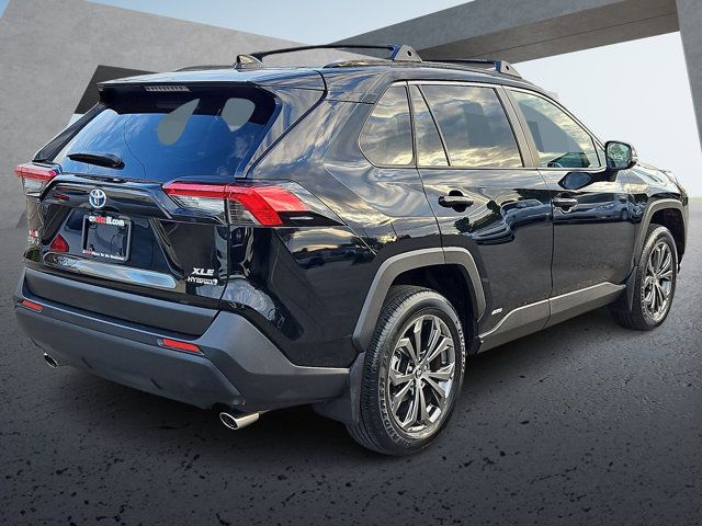 2022 Toyota RAV4 Hybrid XLE Premium