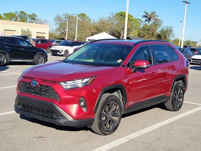 2022 Toyota RAV4 Hybrid XLE Premium