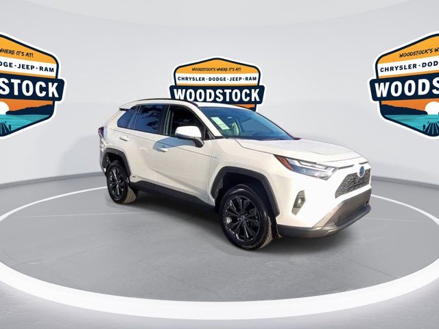 2022 Toyota RAV4 Hybrid XLE Premium