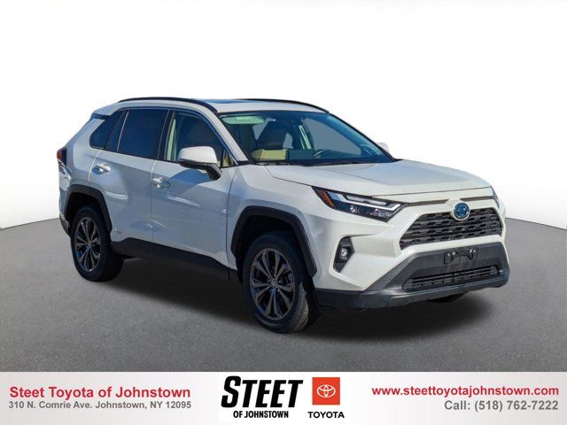 2022 Toyota RAV4 Hybrid XLE Premium