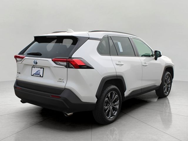 2022 Toyota RAV4 Hybrid XLE Premium